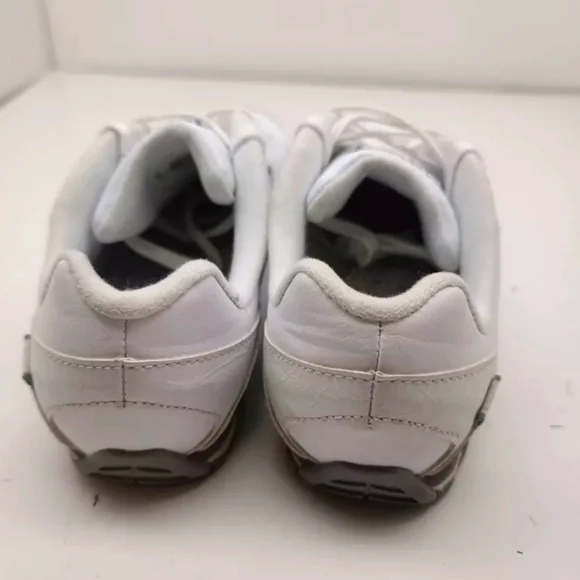 Women's New Balance 450 Sneakers - Picture 4 of 6